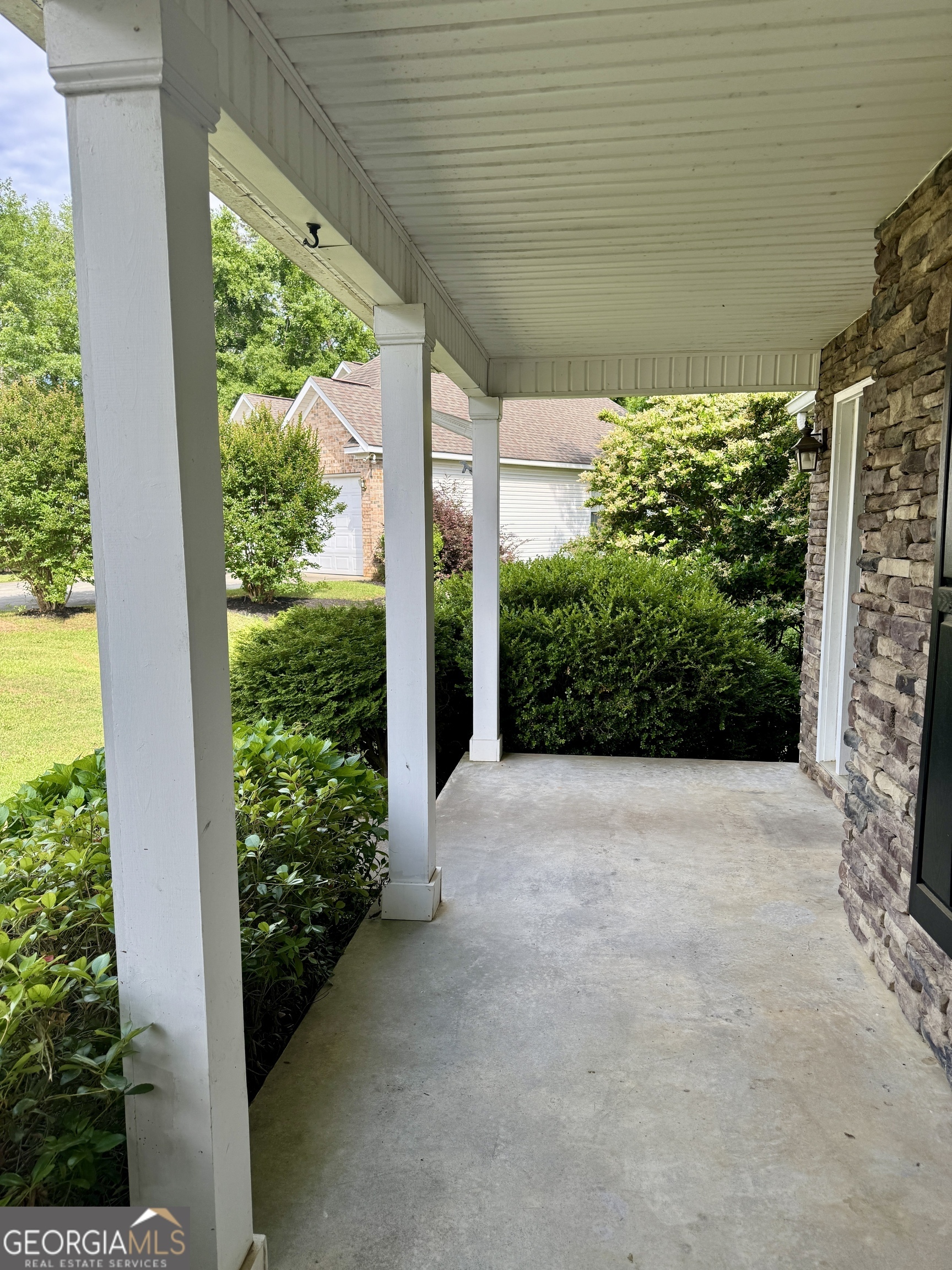 Property Photo: 510 Sugarloaf Drive GA 31204