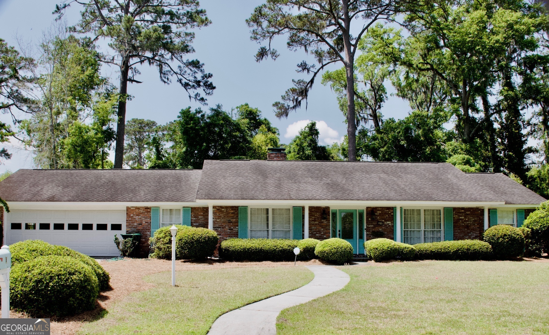 Property Photo: 7 Raleigh Drive GA 31406