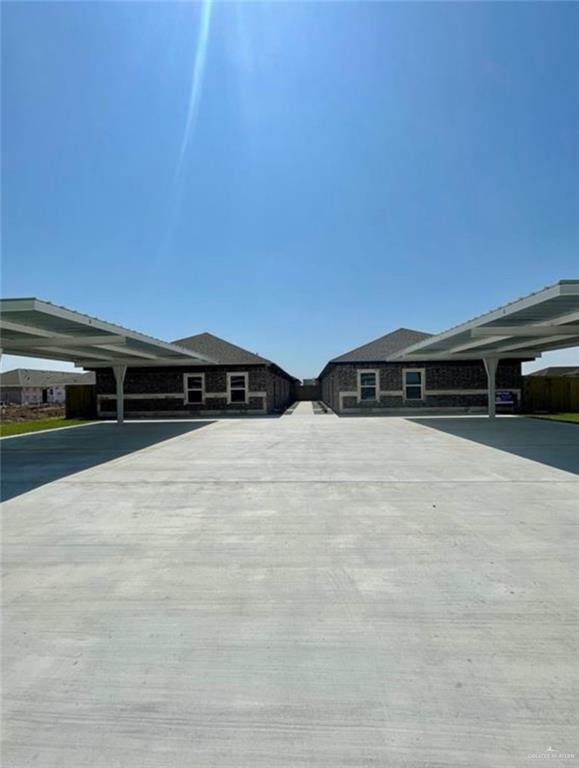 Property Photo: 1101 Sunset Valley 3 TX 78573