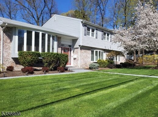 Property Photo:  7 Brian Rd  NJ 07006 