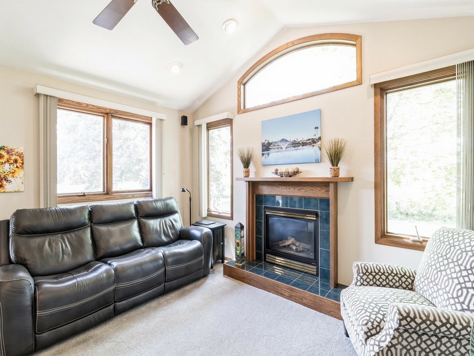 Property Photo: 2211 Prairie View E IA 50010