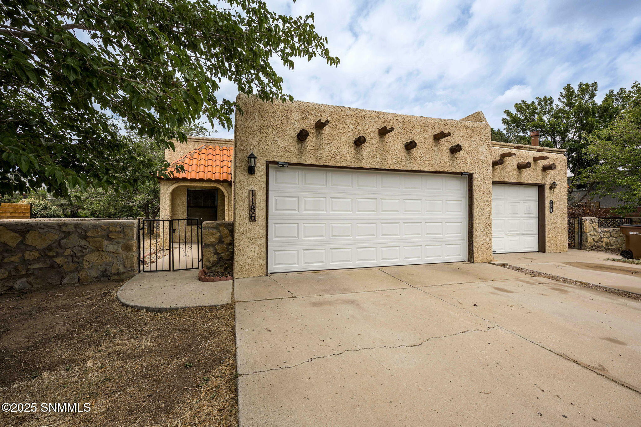 Property Photo:  1186 Hoagland Road  NM 88005 