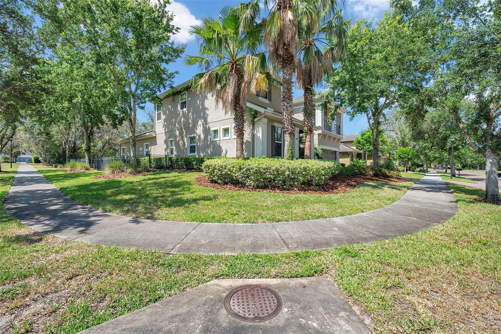 Property Photo: 5117 Longspur Court FL 33547