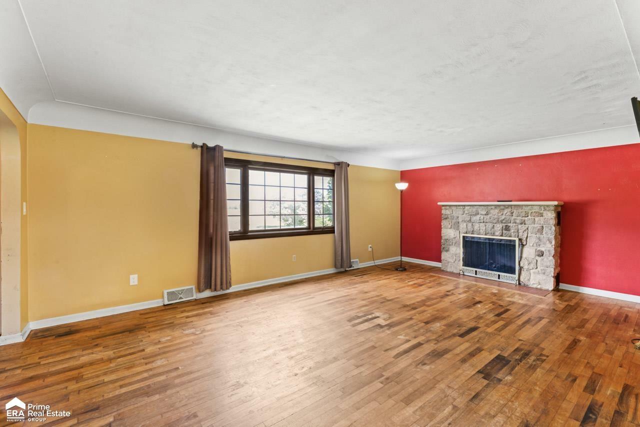 Property Photo: 4190 Richfield Road MI 48506