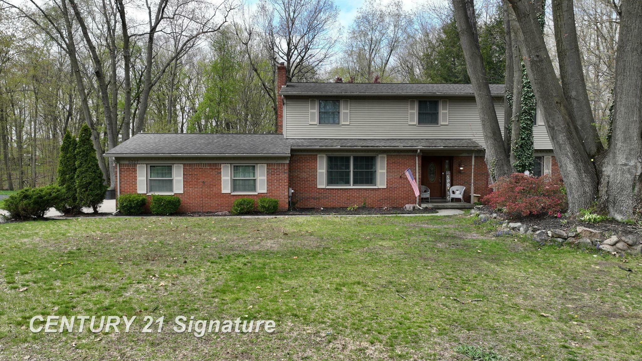 Property Photo:  5327 Conestoga Drive  MI 48433 