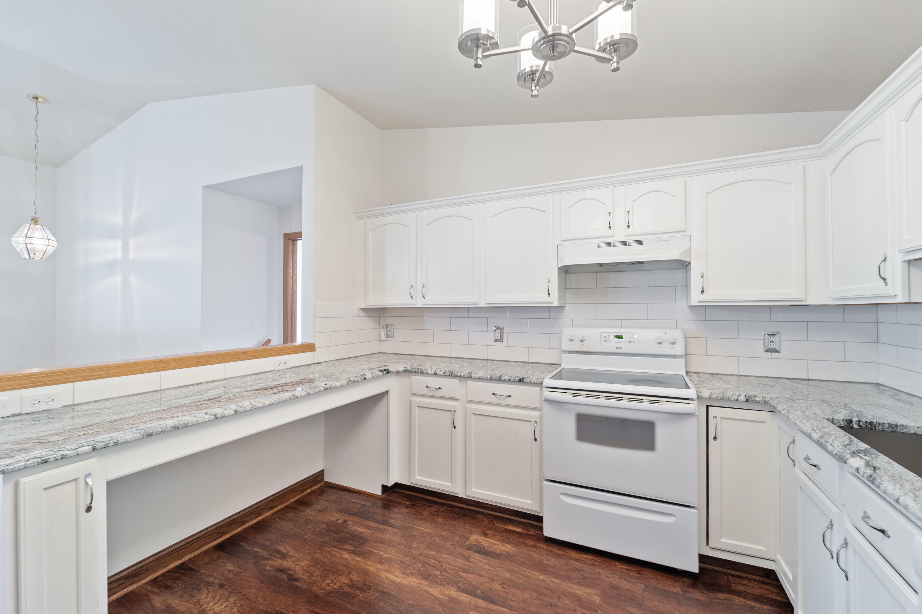 Property Photo: 10030 74th St E WI 53142