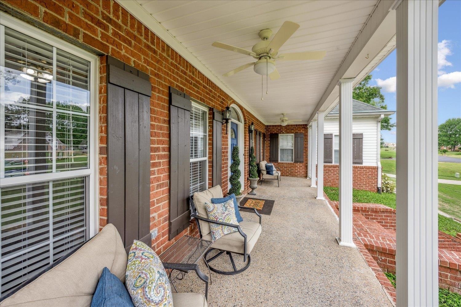 Property Photo: 3765 Belle Pointe Dr MS 38672