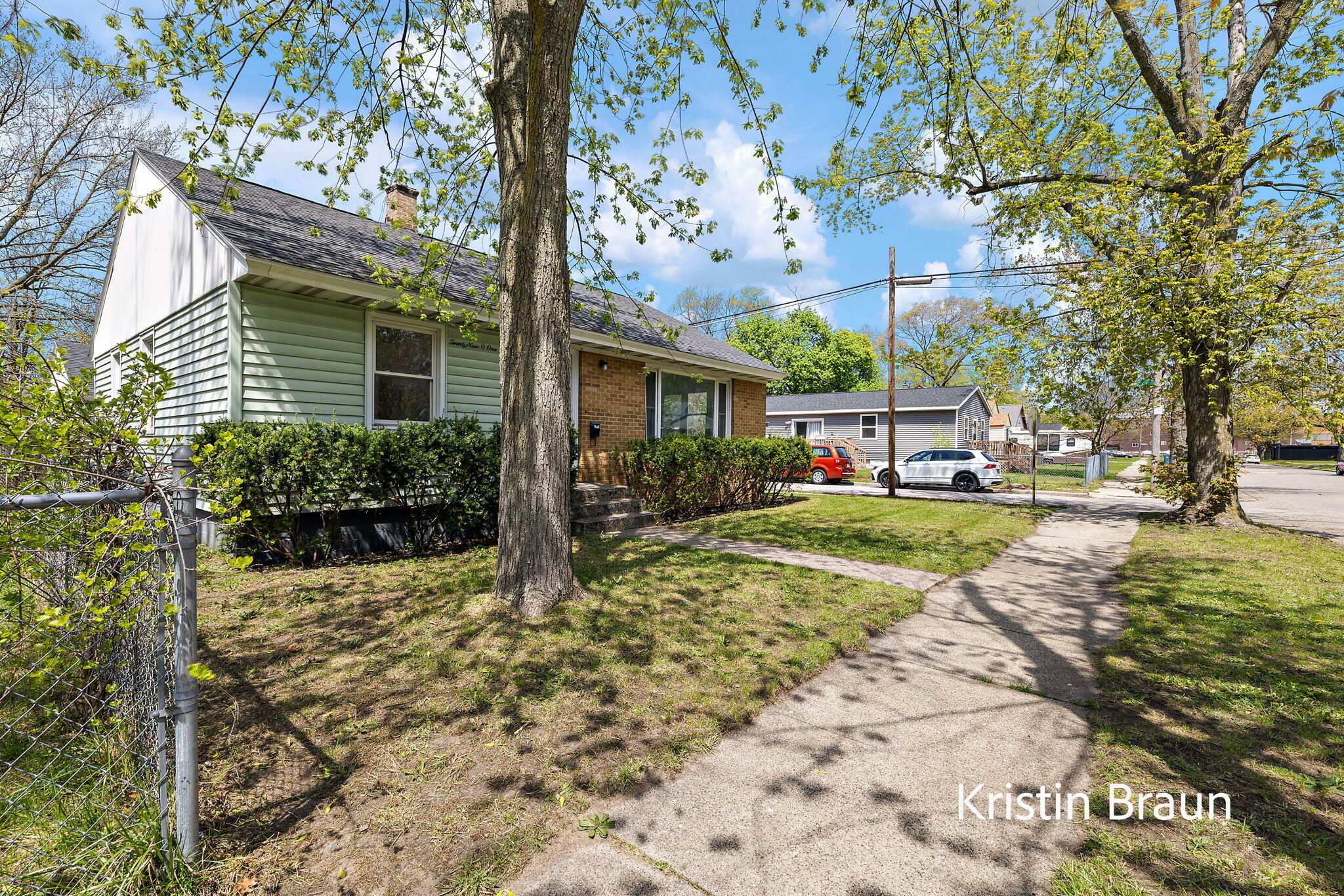 Property Photo: 2901 Lemuel Street MI 49444