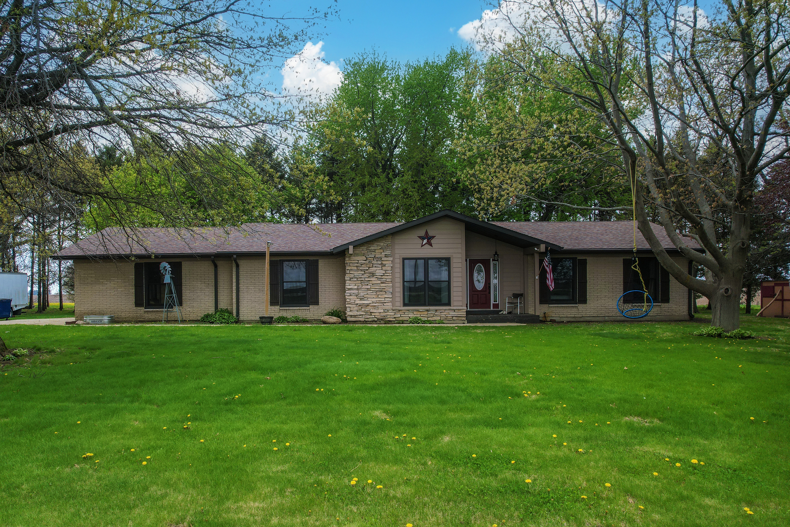 Property Photo: 15547 Tower Road IL 60150