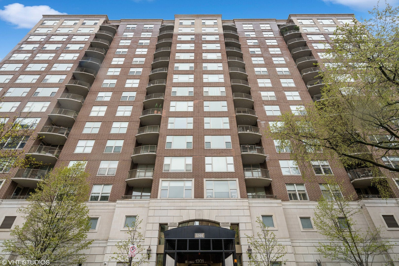 1301 N Dearborn Street 306-307  Chicago IL 60610 photo
