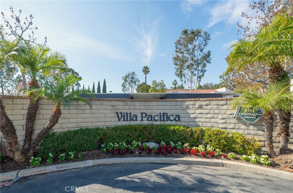 Property Photo: 215 Wichita Avenue 106 CA 92648