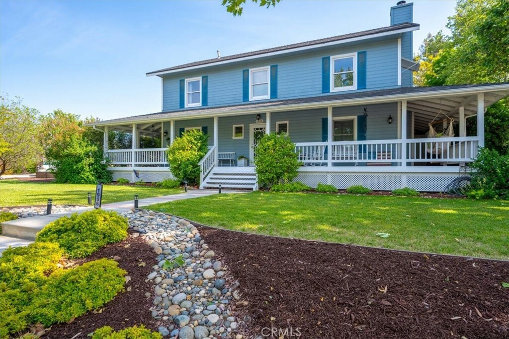 Property Photo:  1906 Bella Vista Court  CA 93446 