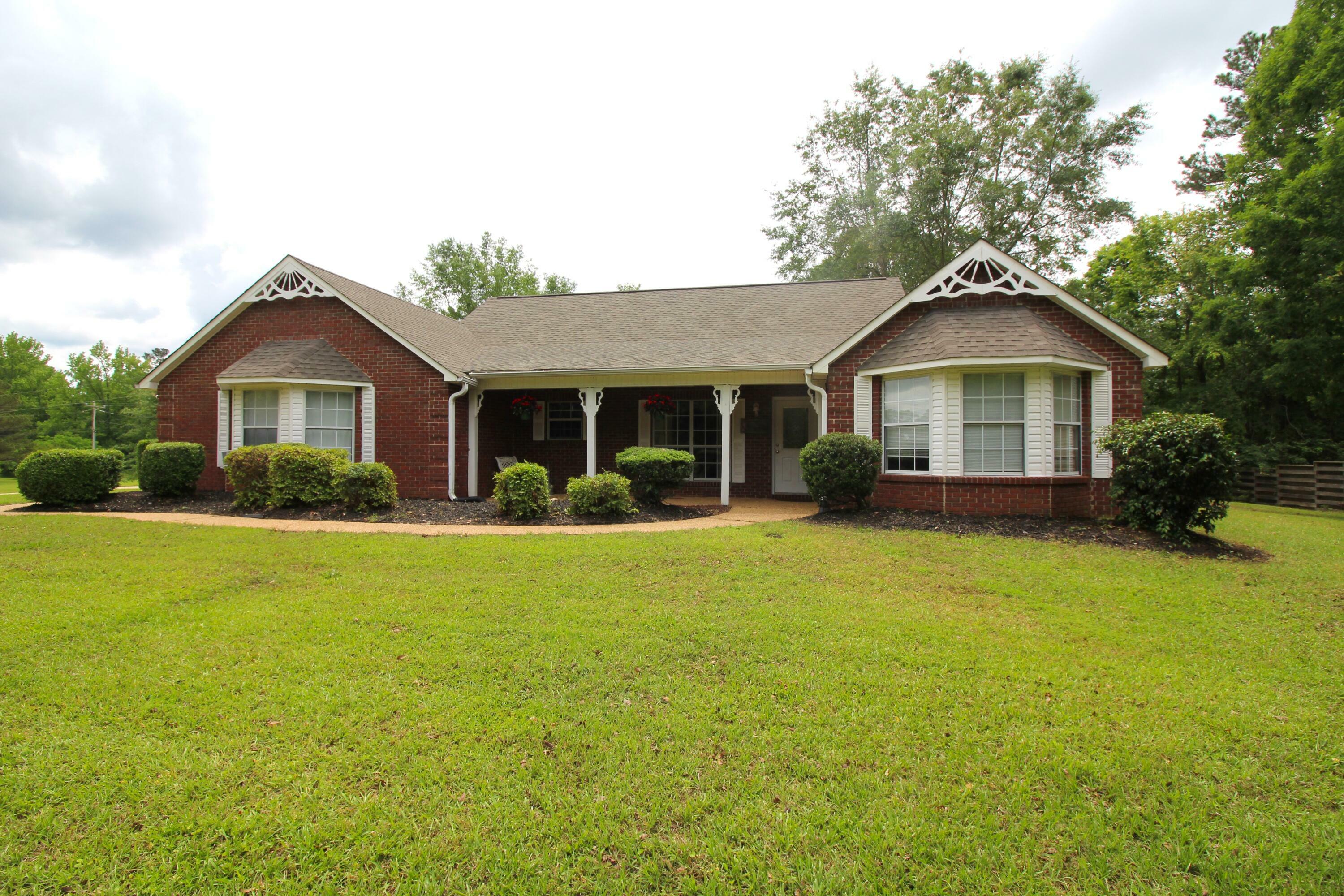 Property Photo: 60015 Stagecoach Drive MS 38821