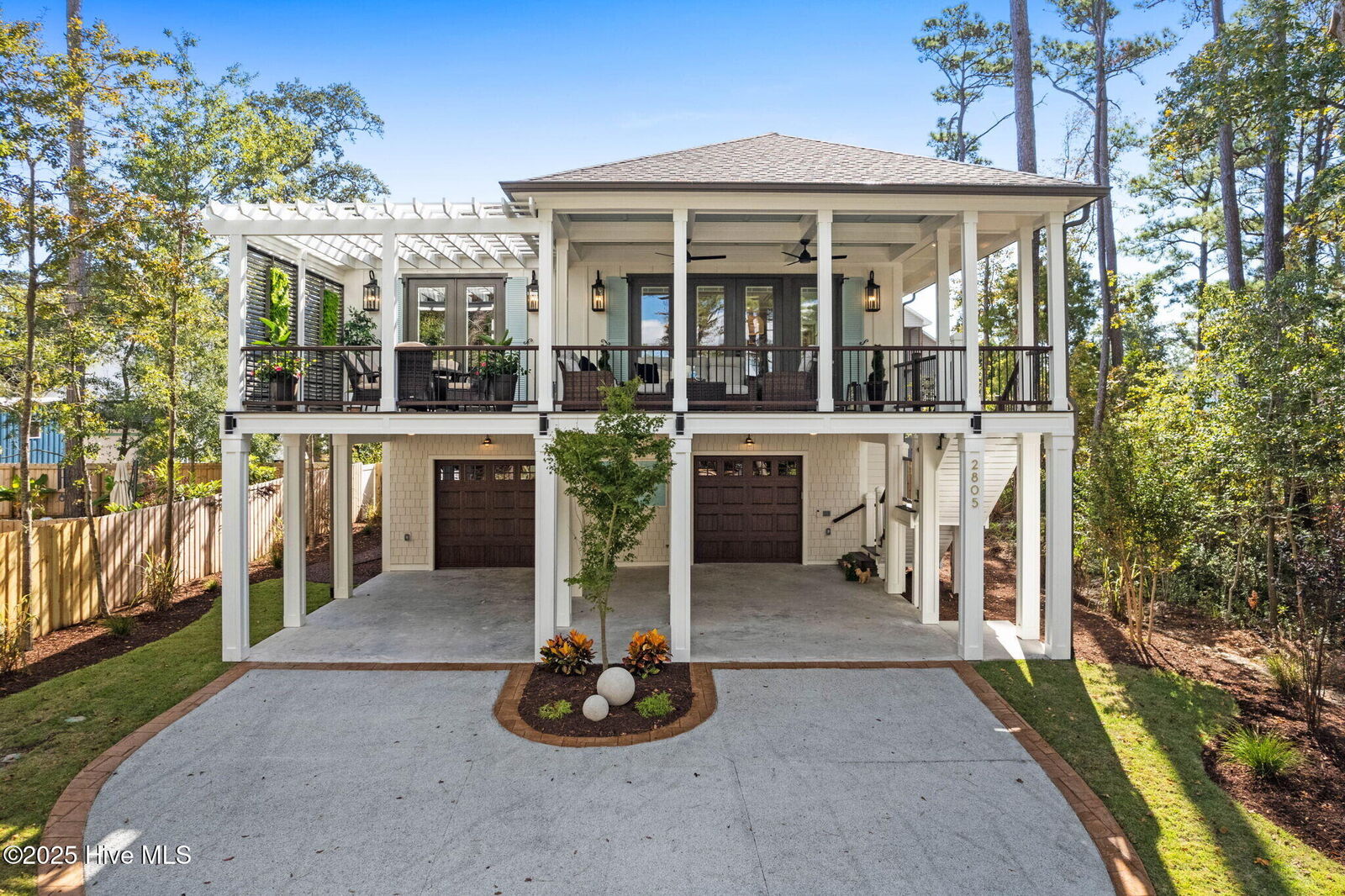 Property Photo:  2805 W Yacht Drive  NC 28465 