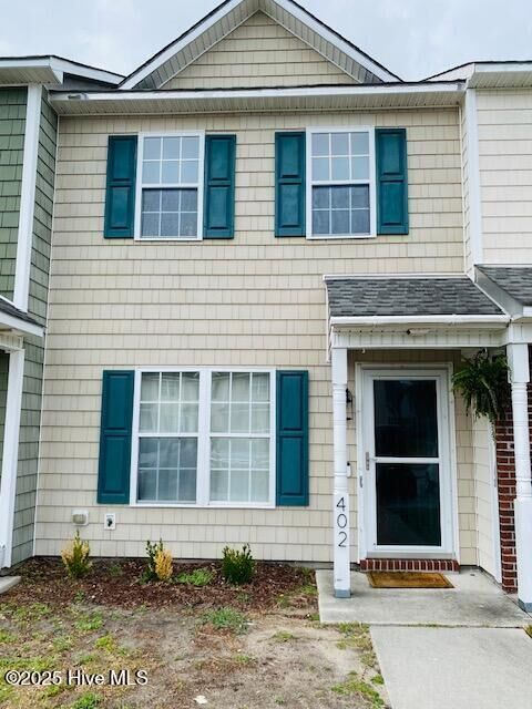 Property Photo:  402 Springwood Drive  NC 28546 