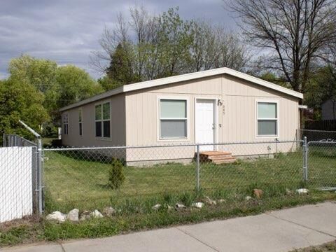 Property Photo: 845 S Meyers St WA 99141