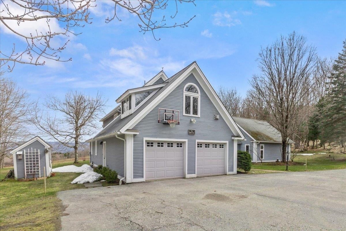 Property Photo: 3456 West Hill Road VT 05672
