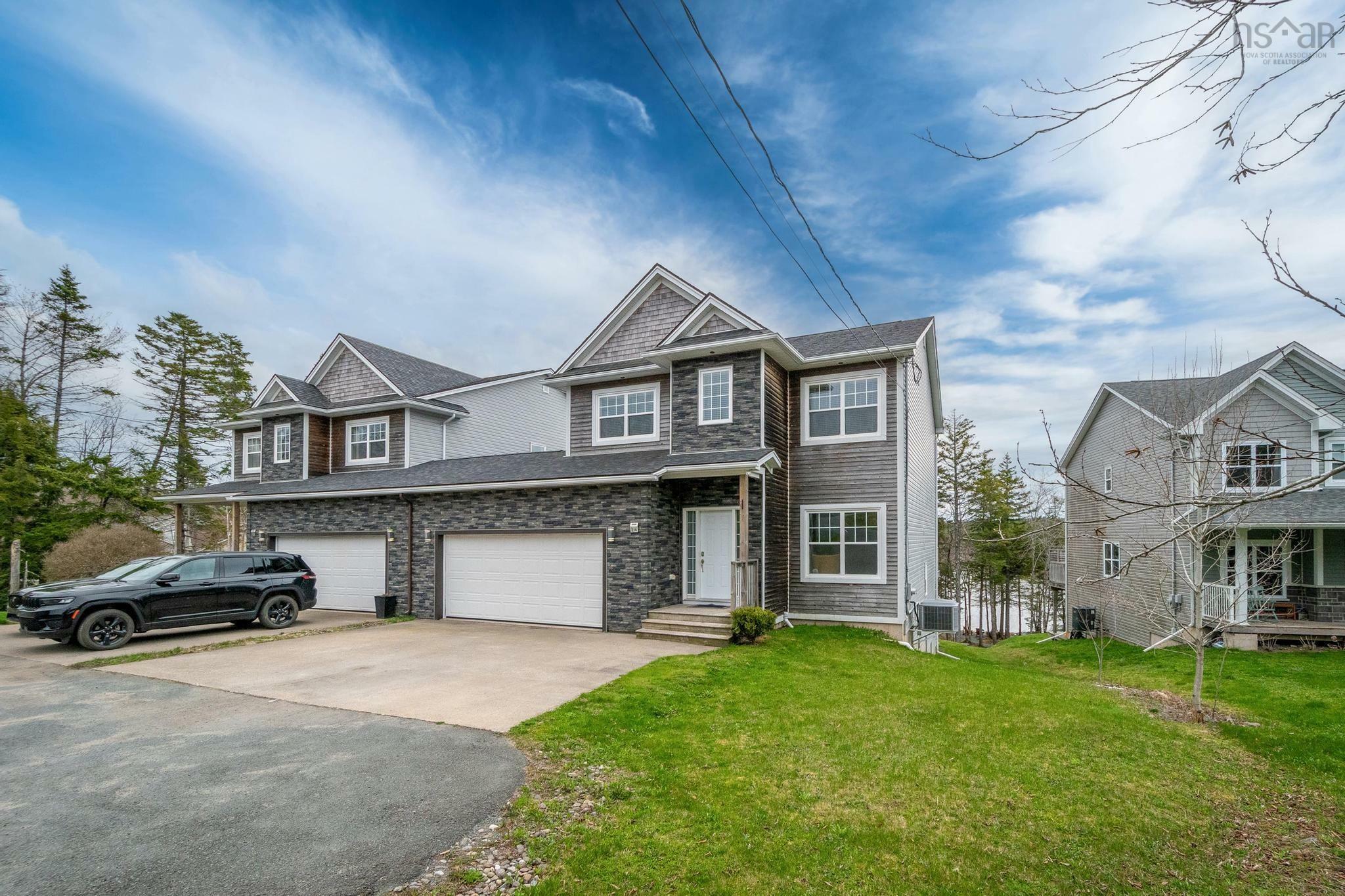 Property Photo: 214 Voyageur Way NS B4B 0N1