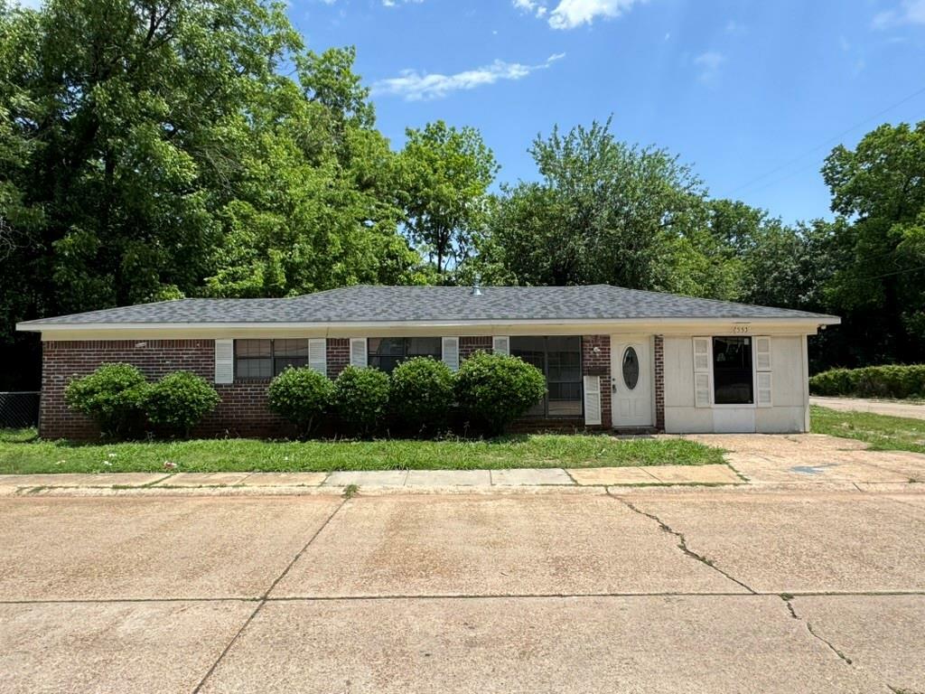 Property Photo: 2553 Evans Street LA 71112