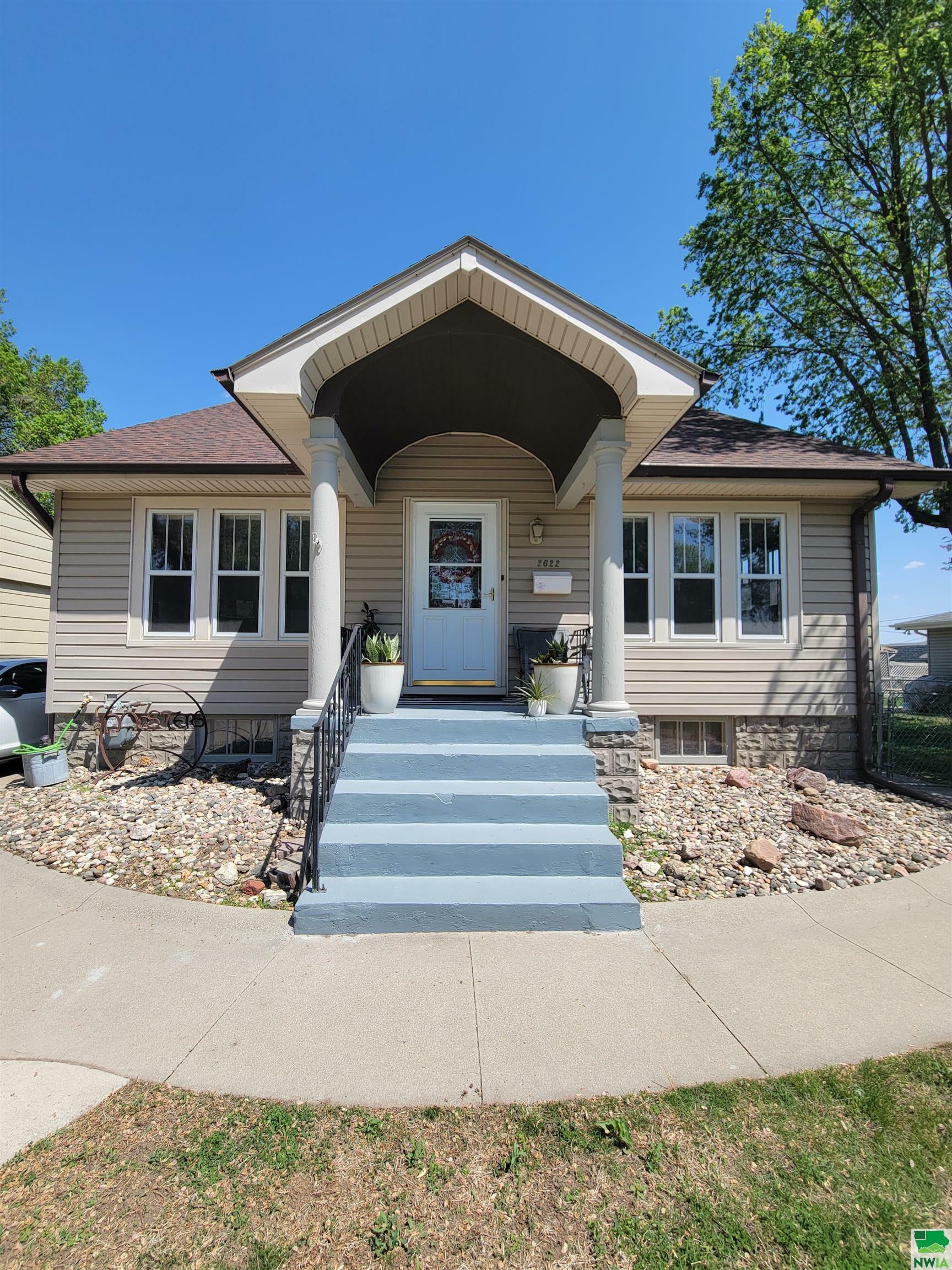 Property Photo: 2622 S Martha IA 51106
