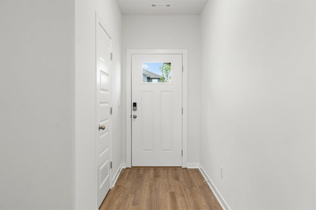 Property Photo: 1930 Larkspur Street AR 72762
