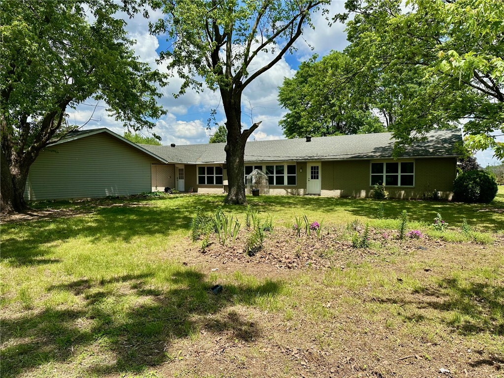 Property Photo: 459 Morris Avenue AR 72764