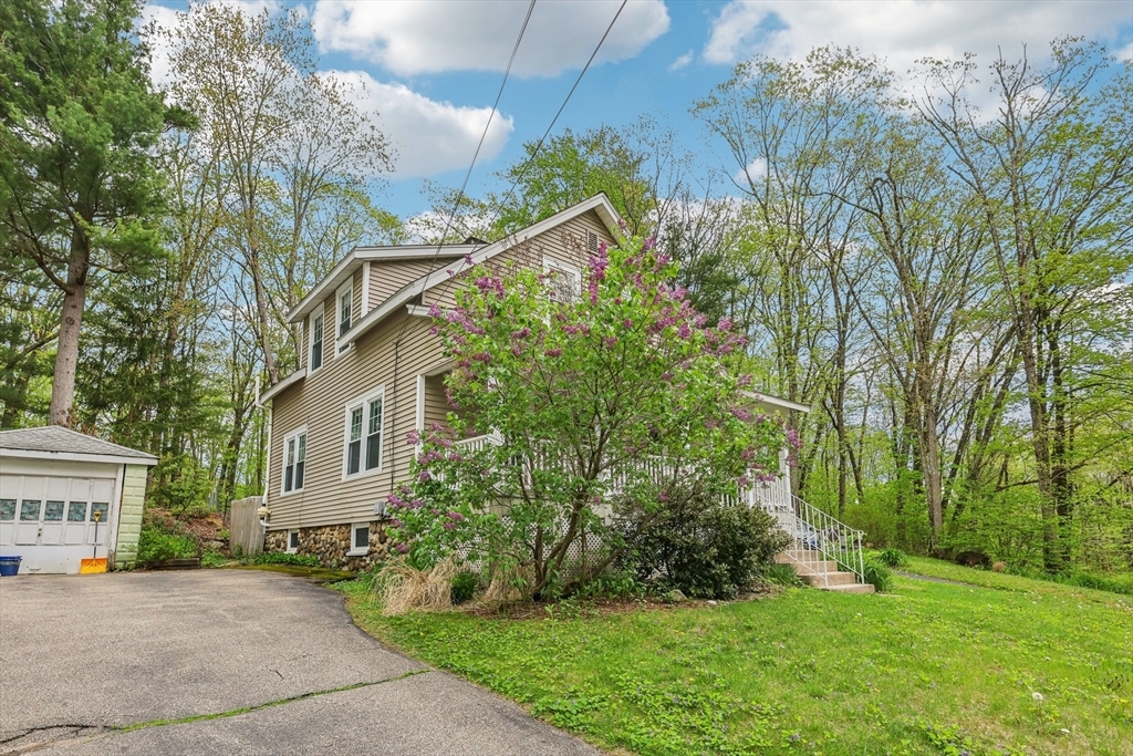 Property Photo: 220 Olean St MA 01602