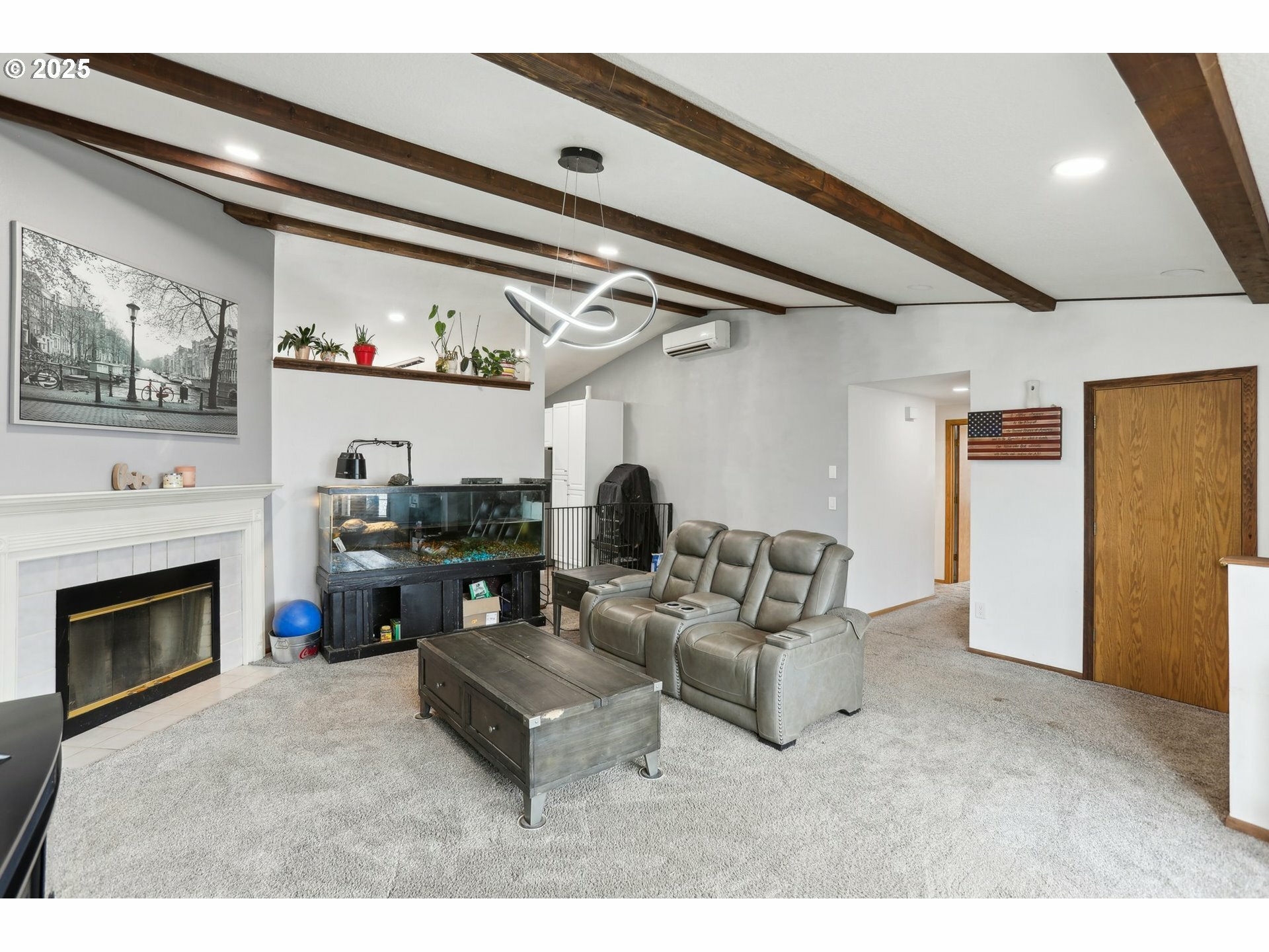 Property Photo: 1901 NW 4th St WA 98604
