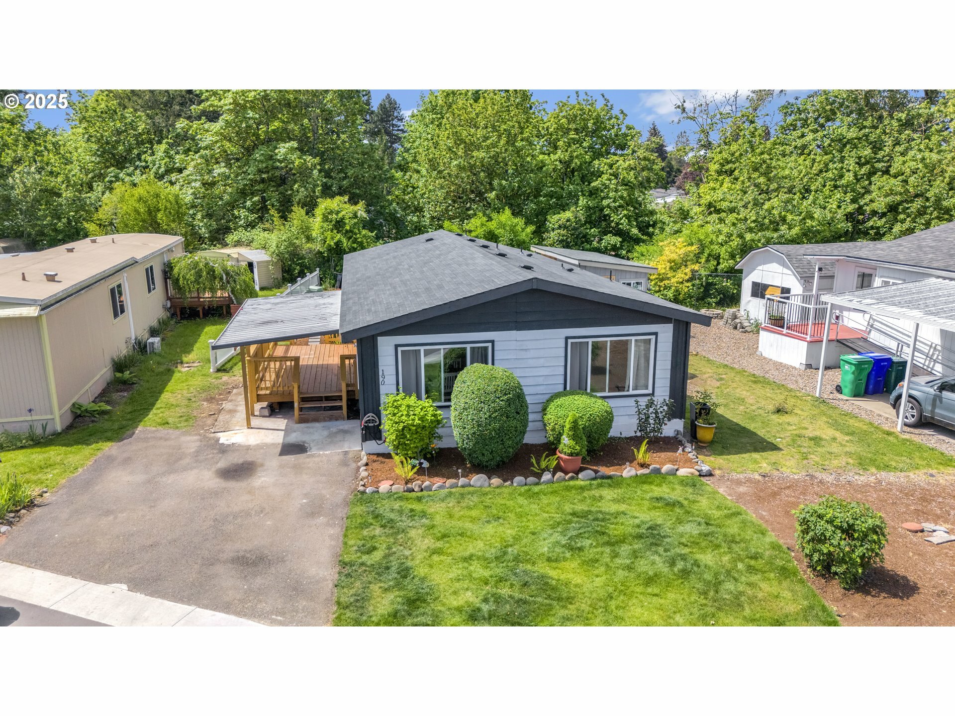Property Photo: 13900 SE Highway 212 190 OR 97015