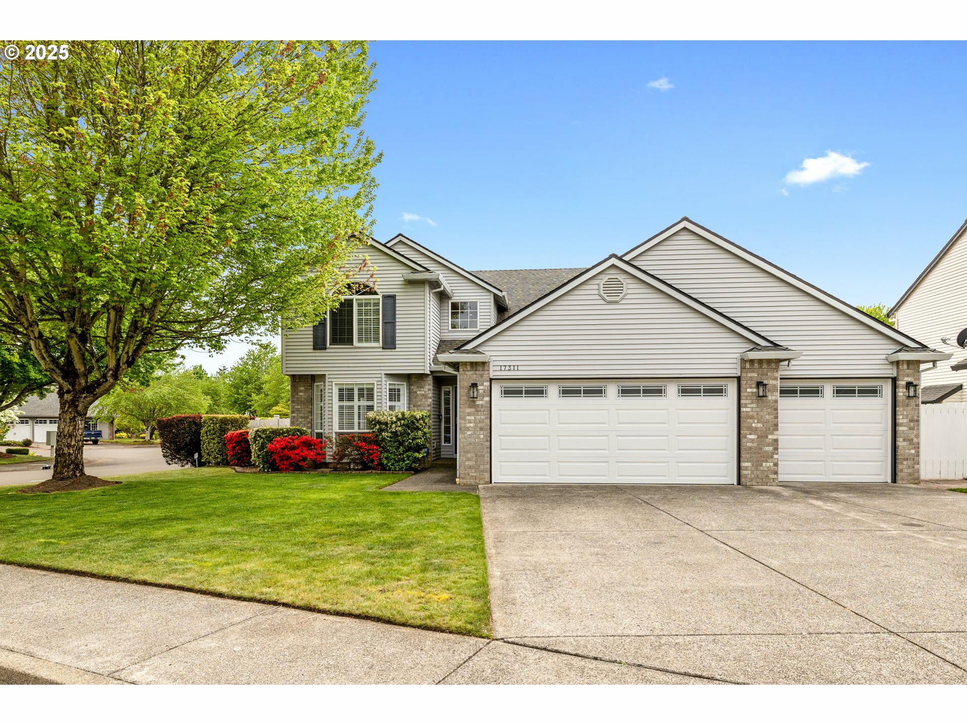 Property Photo: 17311 SE 30th St WA 98683
