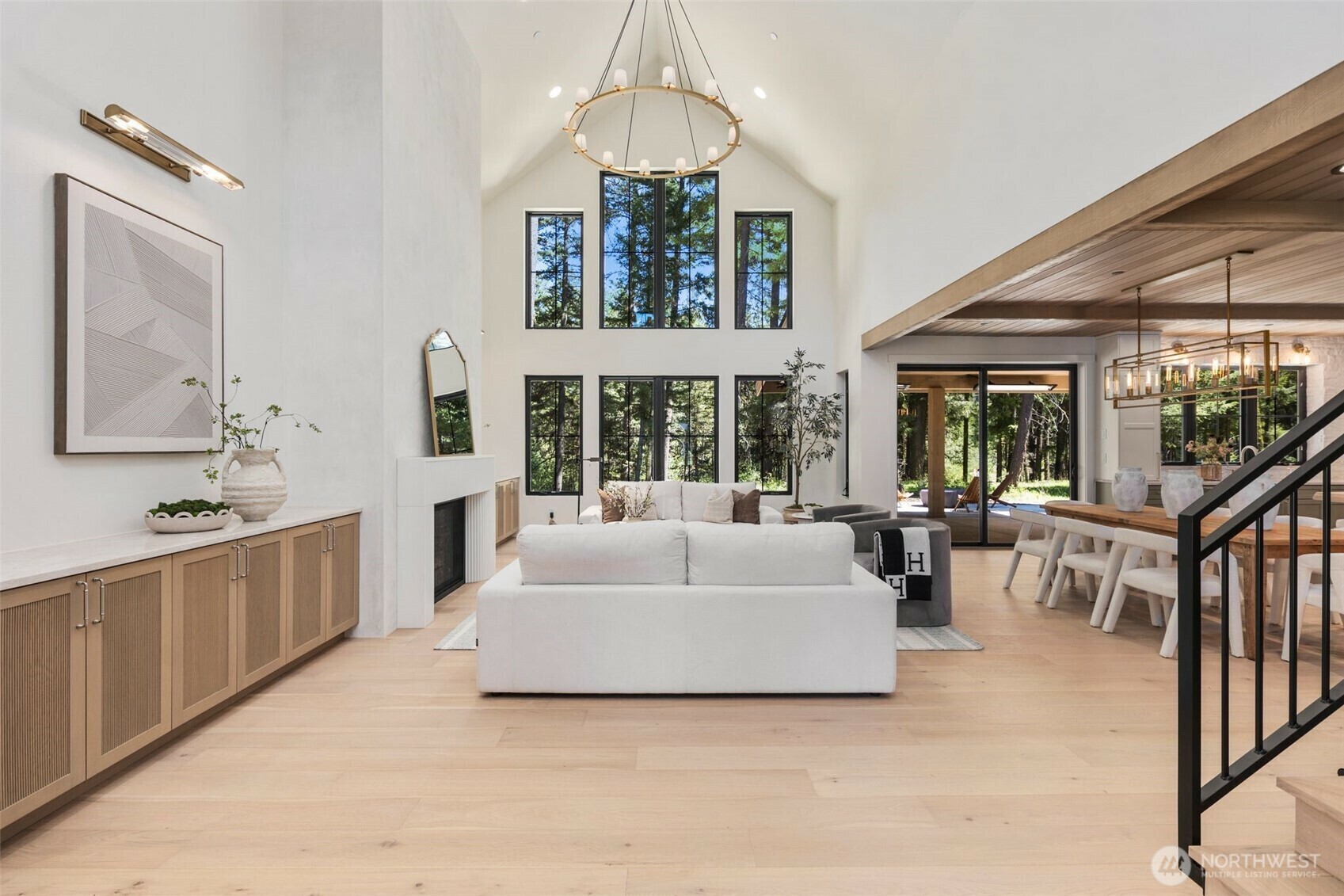Property Photo: 240 Farmhouse Way WA 98922