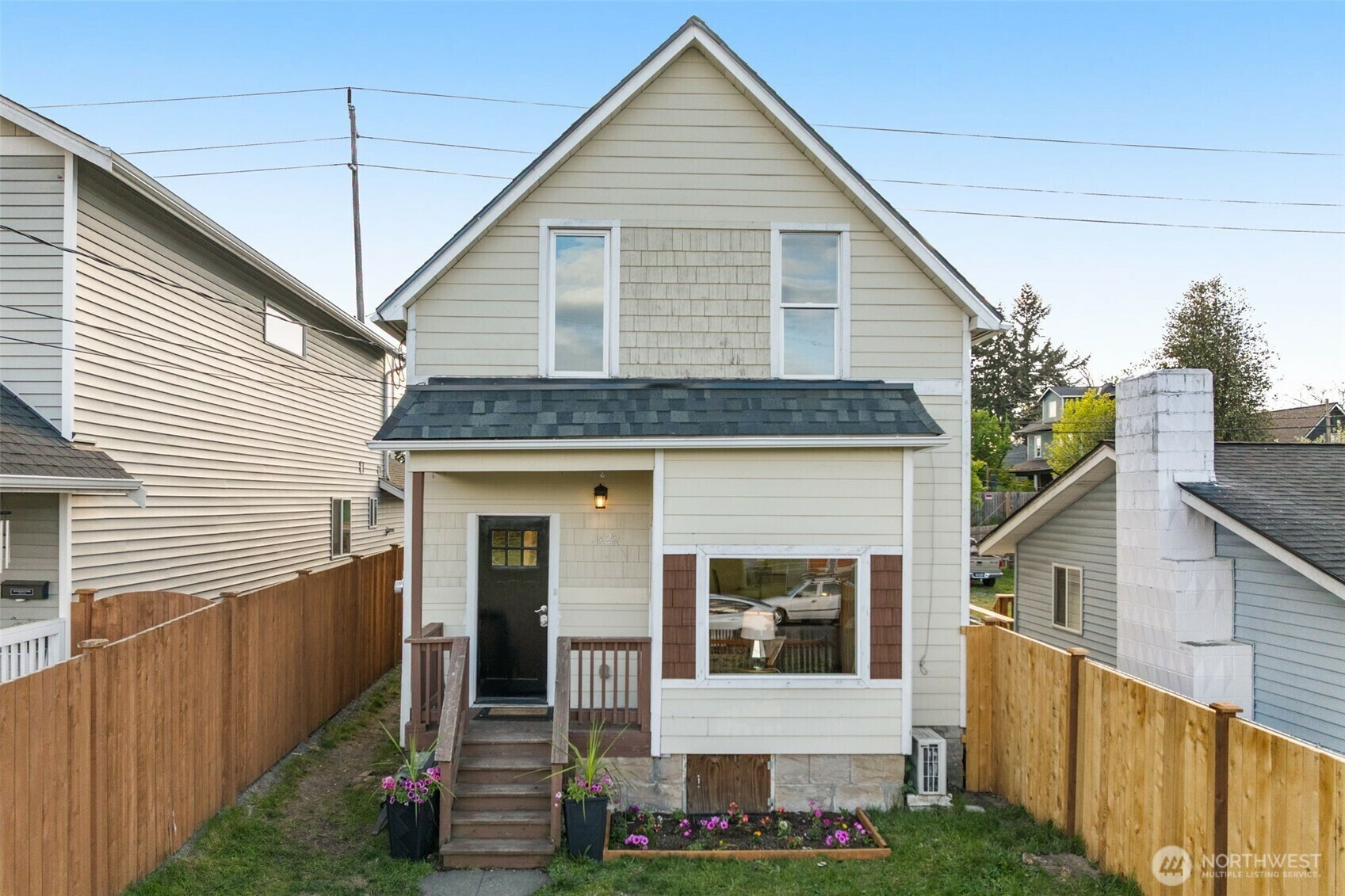 Property Photo: 1422 S M Street WA 98405