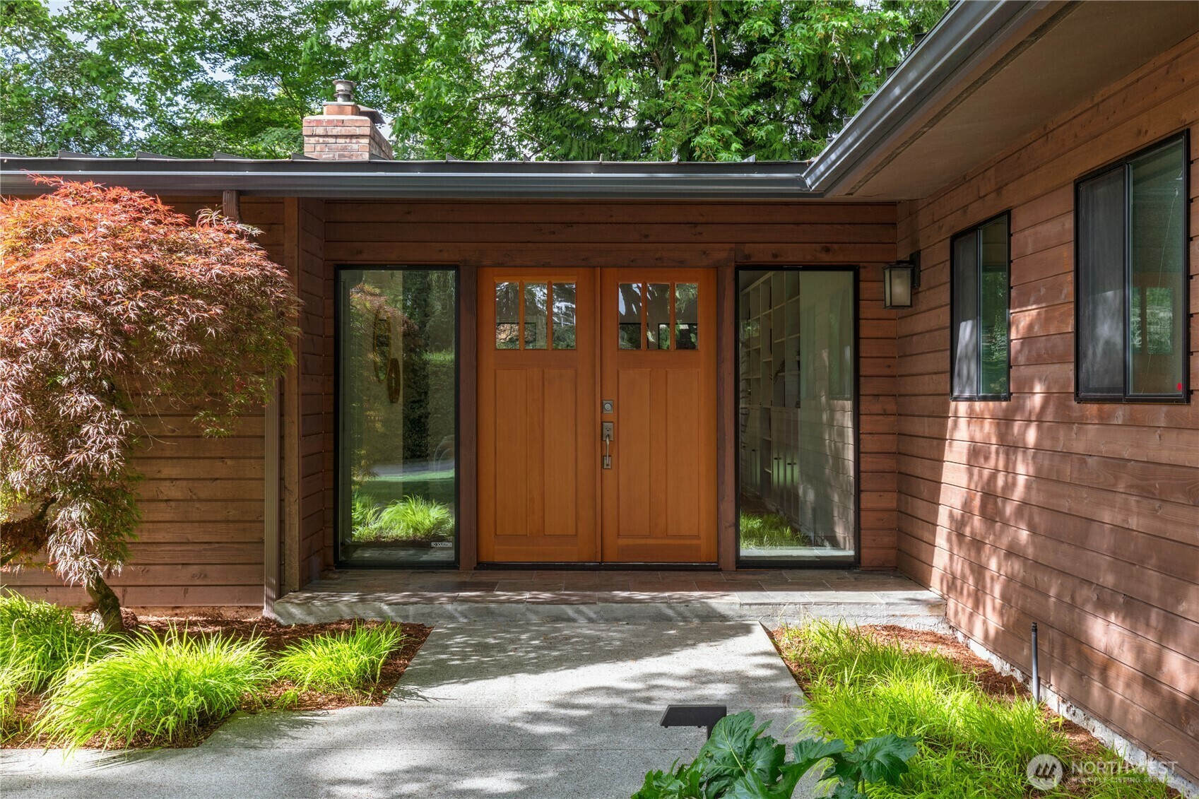 Property Photo: 8864 SE 60th Street WA 98040
