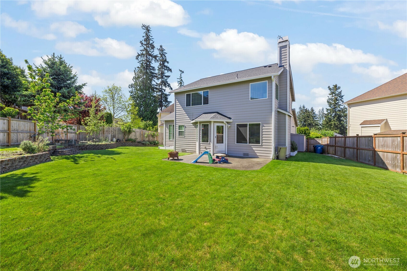 Property Photo: 10024 SE 244th Court WA 98030