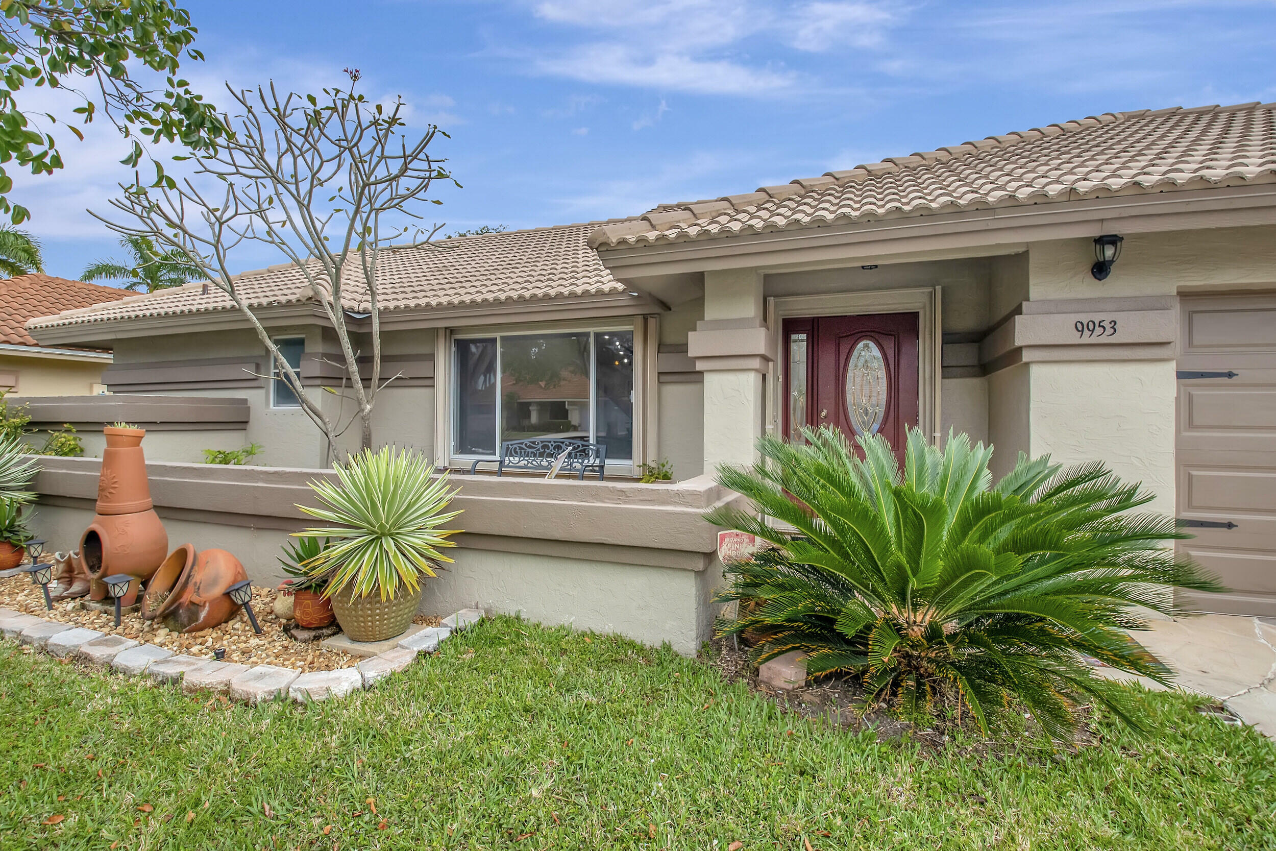 Property Photo: 9953 Majestic Way FL 33437