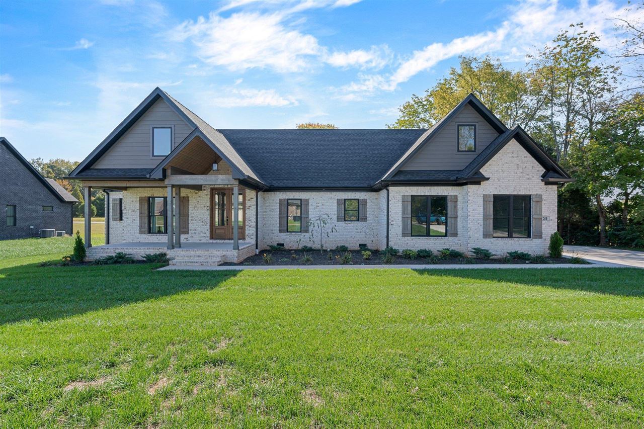 Property Photo: 38 Pikes Peak Way KY 42104
