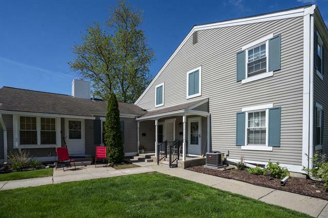 41749 Onaway Drive  Northville MI 48167 photo