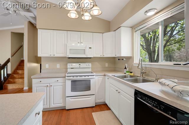Property Photo: 3799 Rohr Road MI 48359
