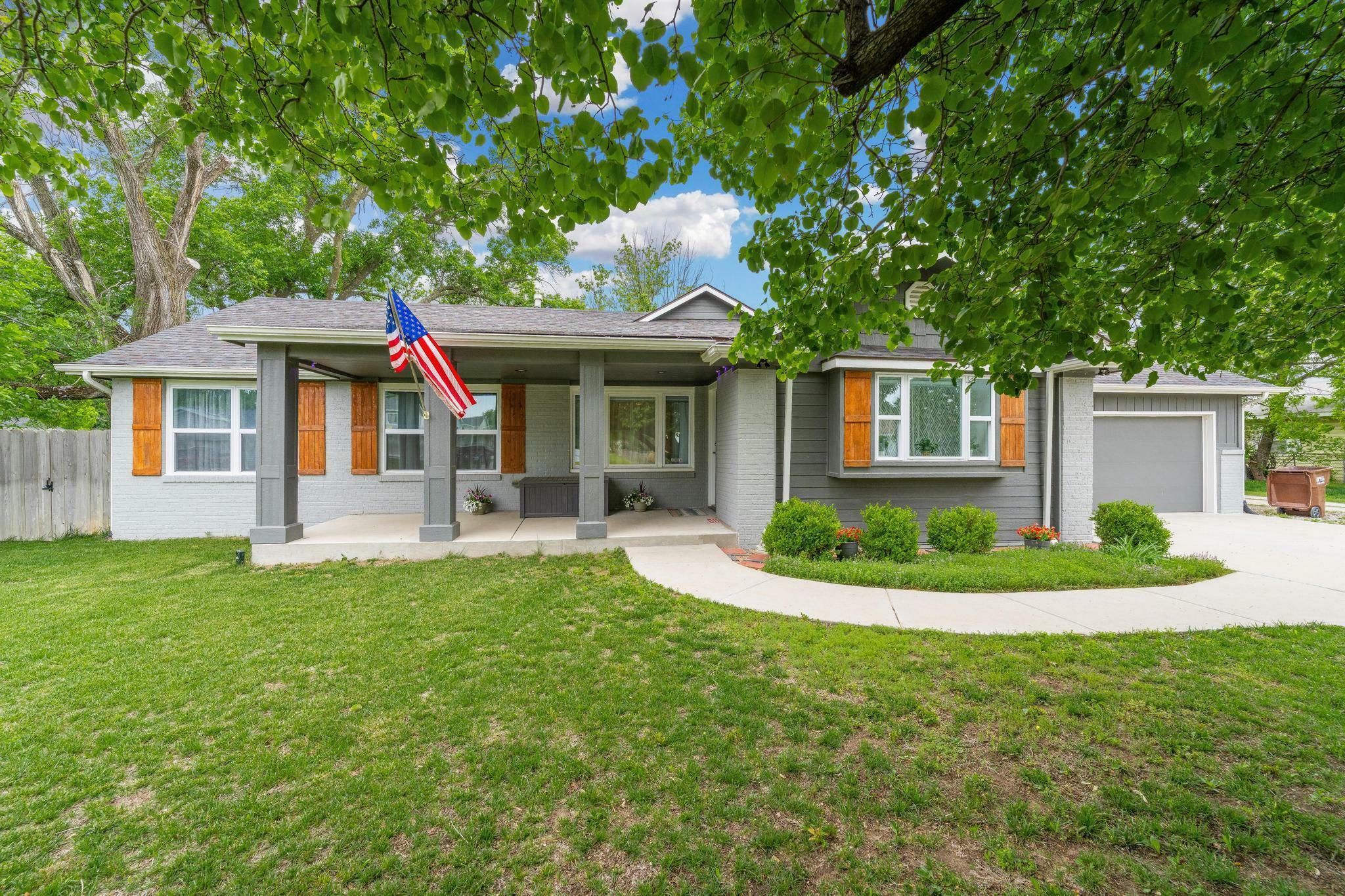 Property Photo: 151 N Jackson Heights St KS 67206