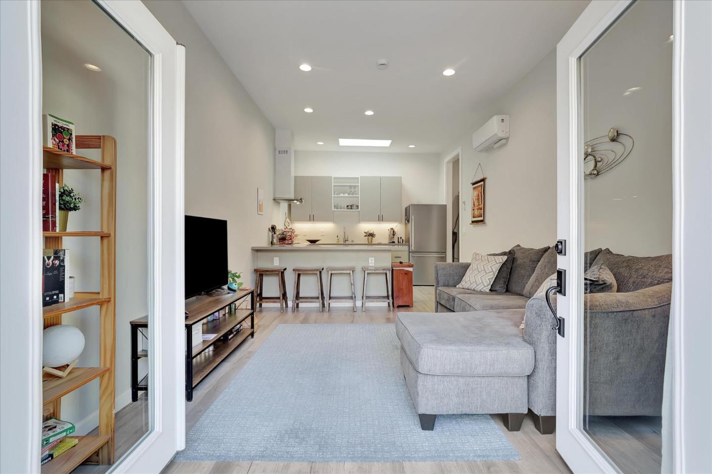 355 South 17th Street  San Jose CA 95112 photo