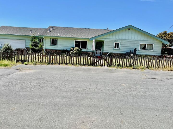 Property Photo:  7 Valdez Lane  CA 95076 