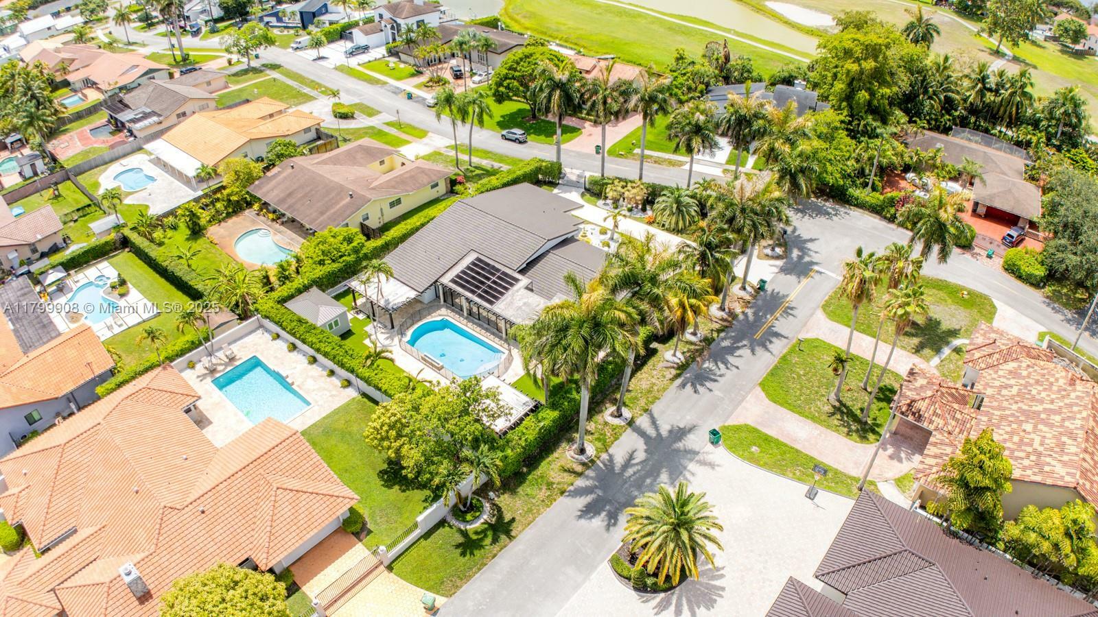 Property Photo:  7345 N Oakmont Dr  FL 33015 