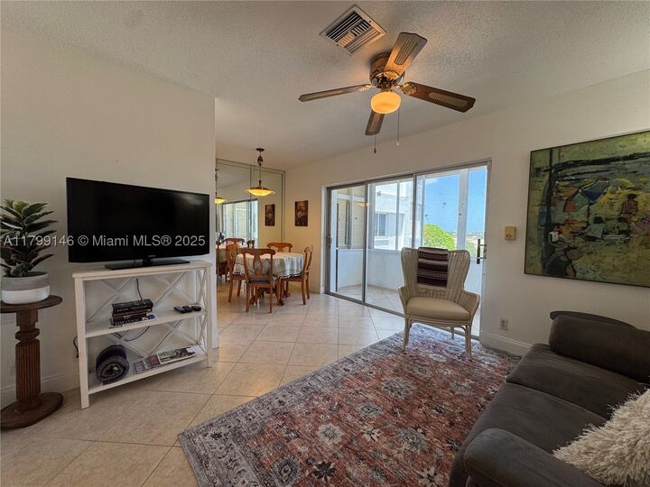 Property Photo: 1700 Pierce St 702 FL 33020