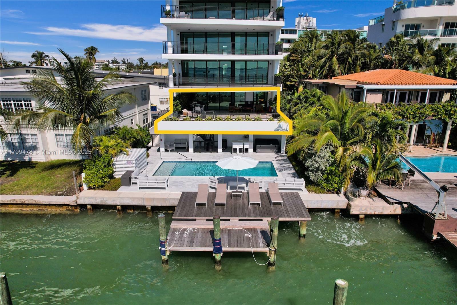 Property Photo: 1930 Bay Rd Second Level Un Ph-1 FL 33141