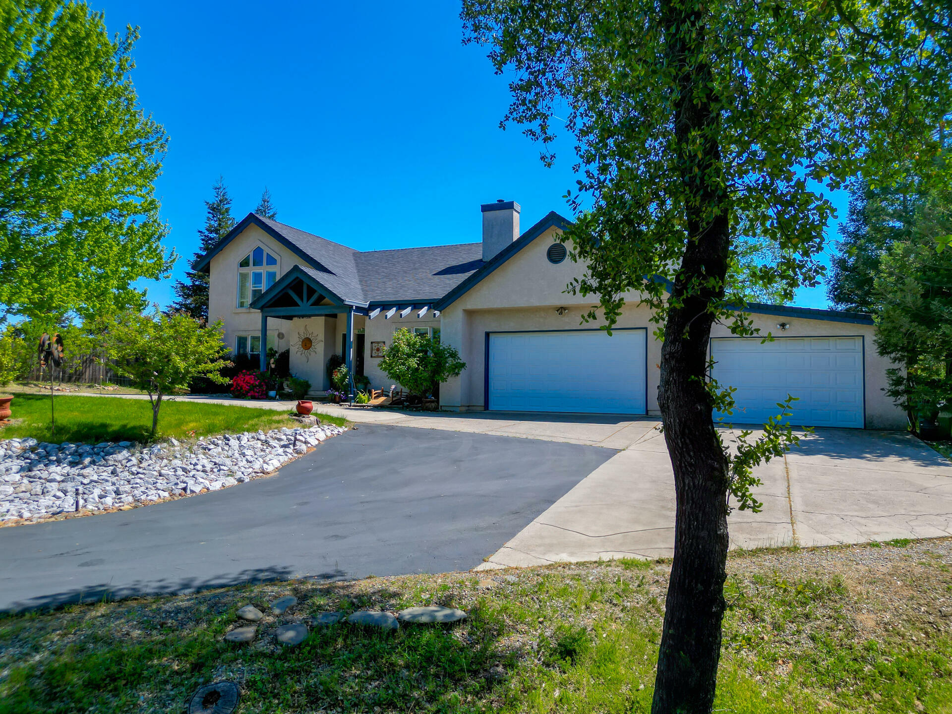 20509 Bernard Way  Redding CA 96003 photo