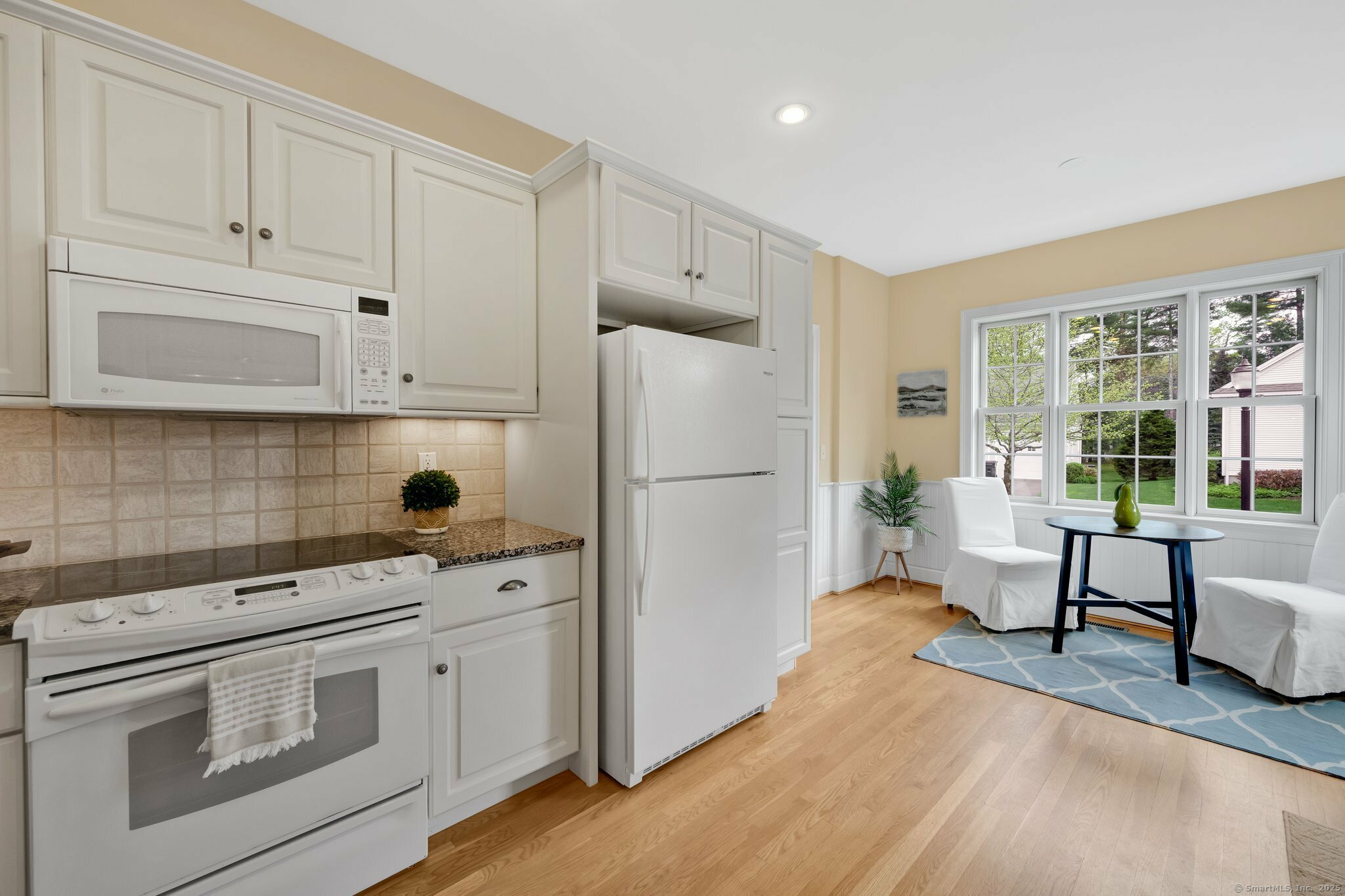 Property Photo: 3 Ashton Circle 3 CT 06070