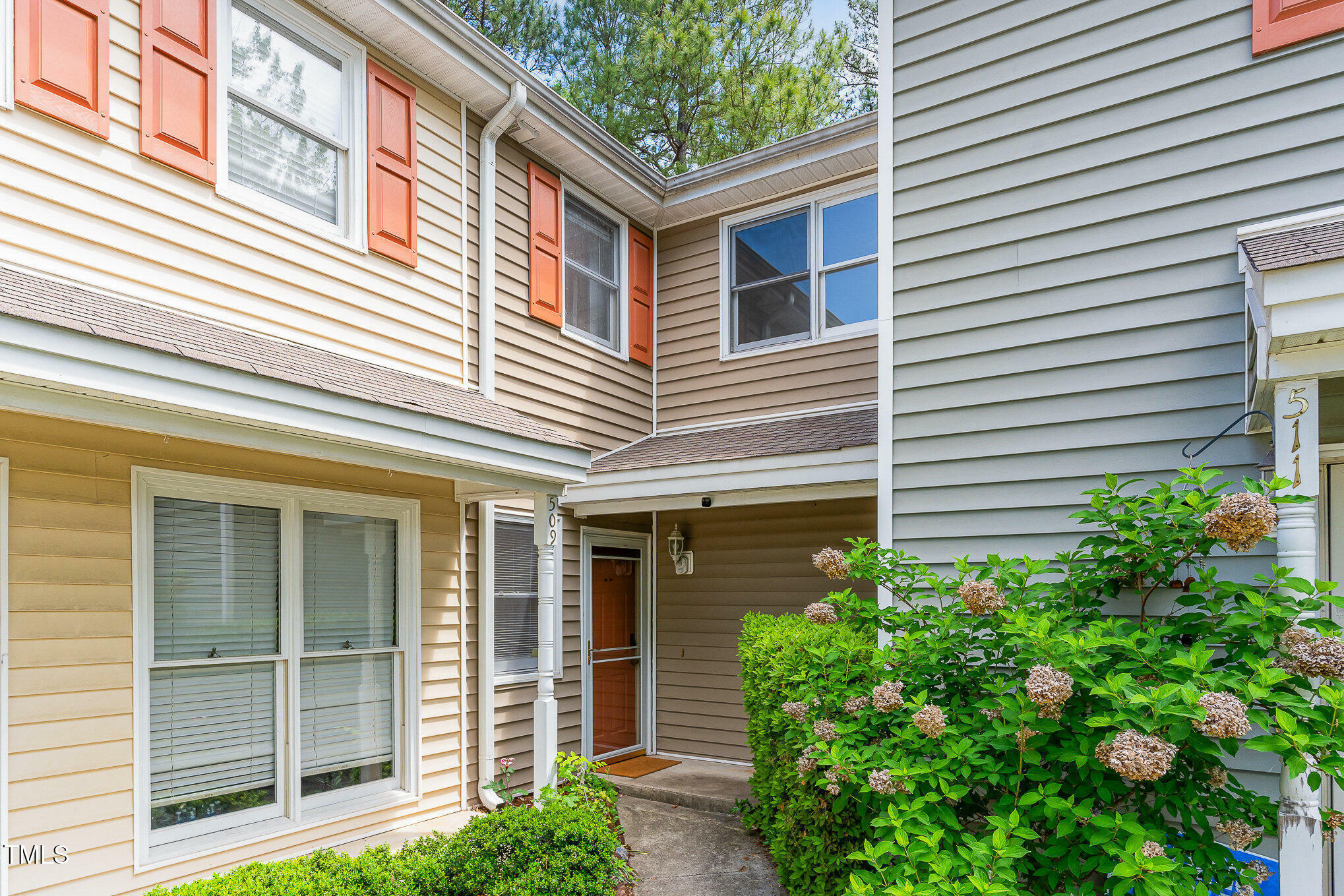 Property Photo: 509 Darby Glen Lane NC 27713