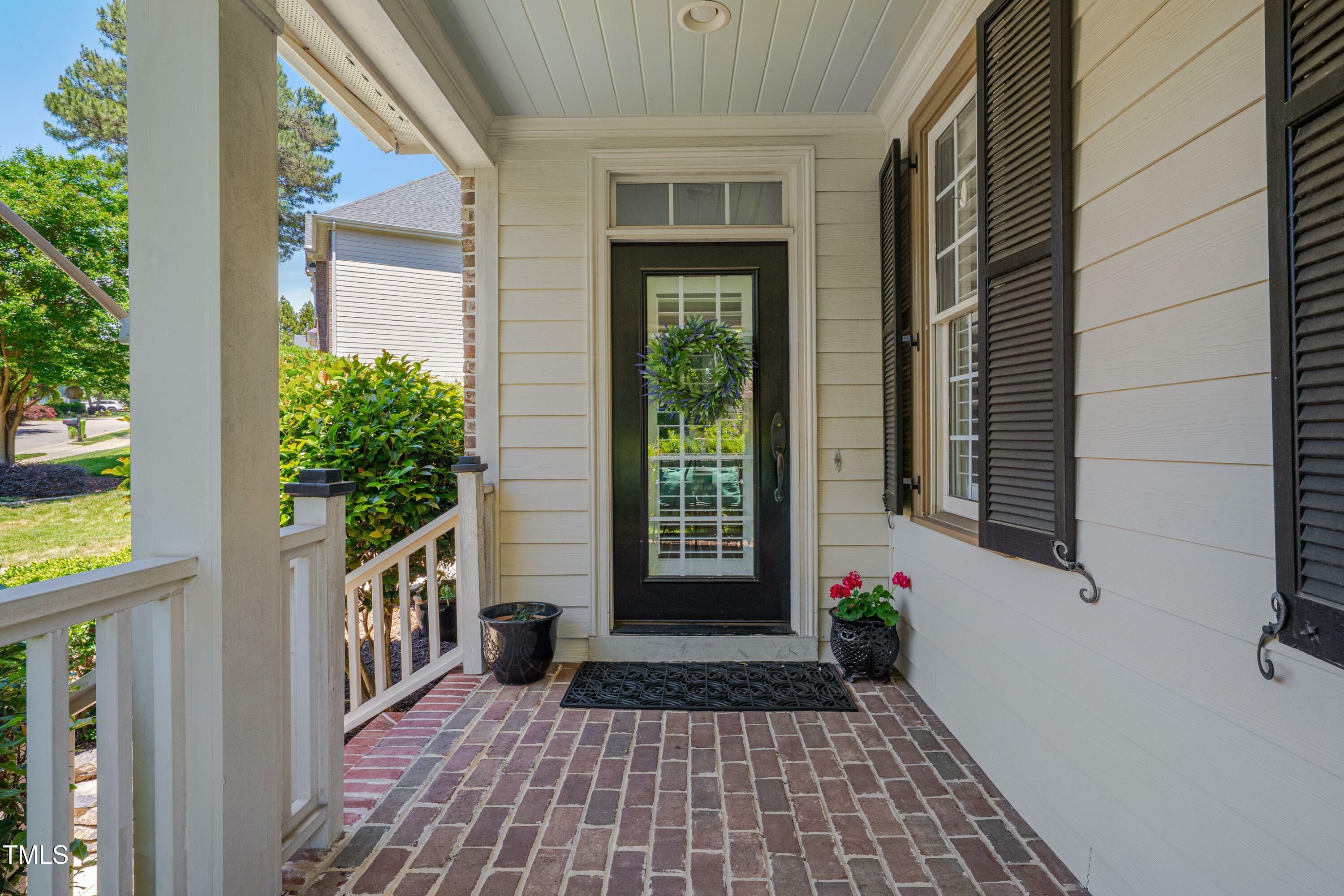 Property Photo: 10608 Thornbury Crest Ct Court NC 27614