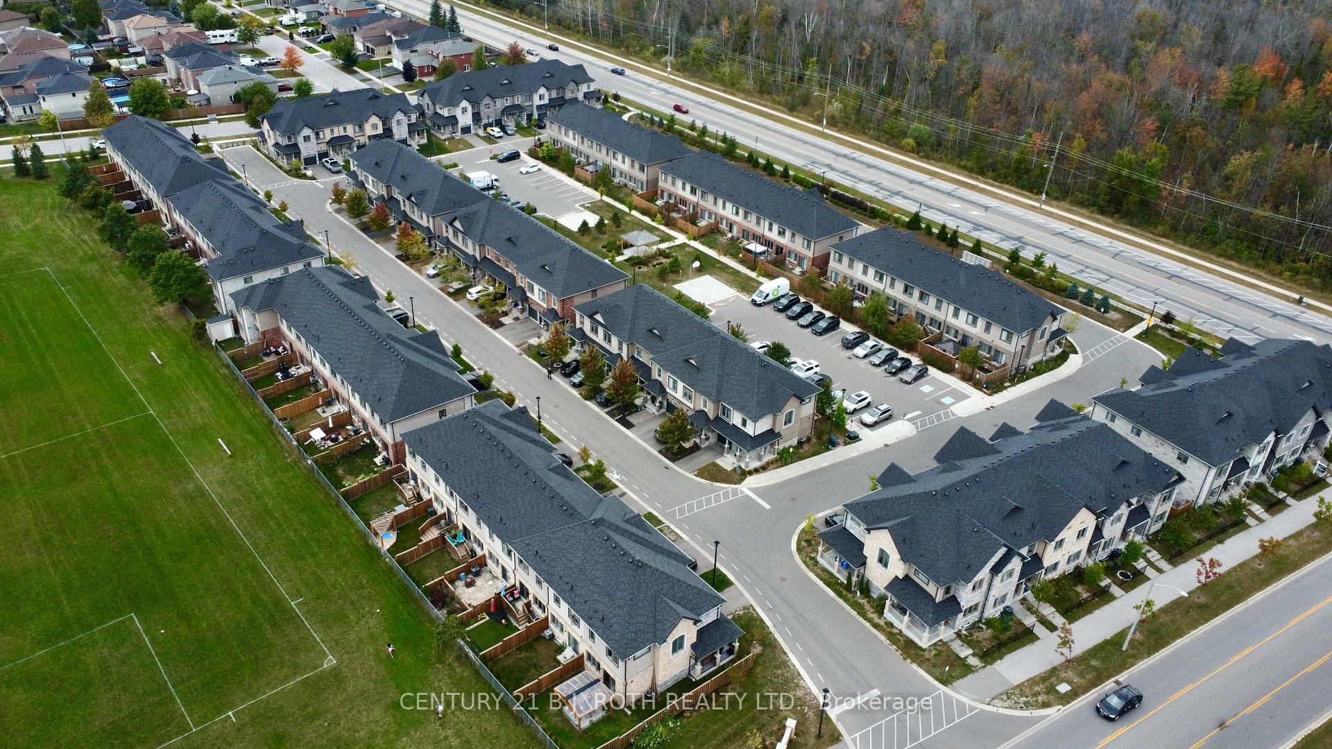 Photo de la propriété: 9 Deneb Street ON L4M 0K6