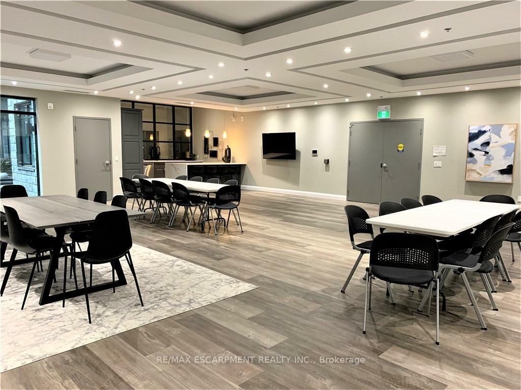 Property Photo: 1 Redfern Avenue 135 ON L9C 0E6